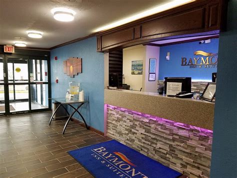 baymont hotel onalaska wi.